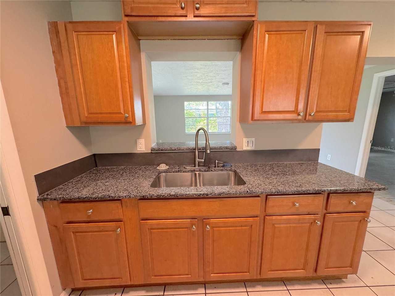 3883 Hawkeye Cir - Photo 6 of 25