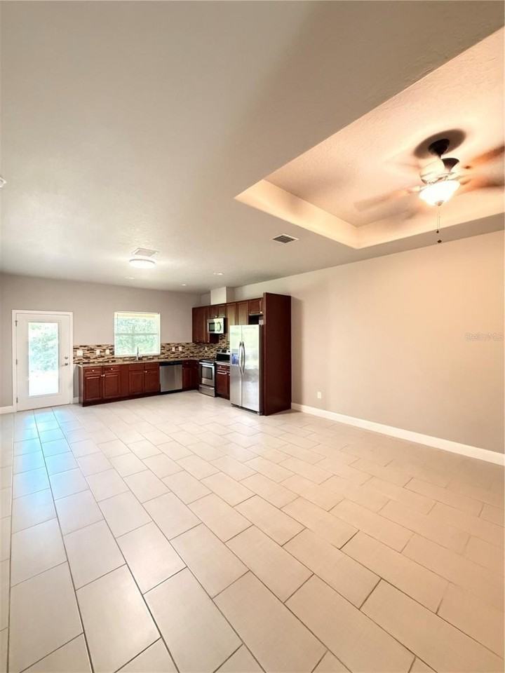 41 Providence Ln #A - Photo 3 of 25