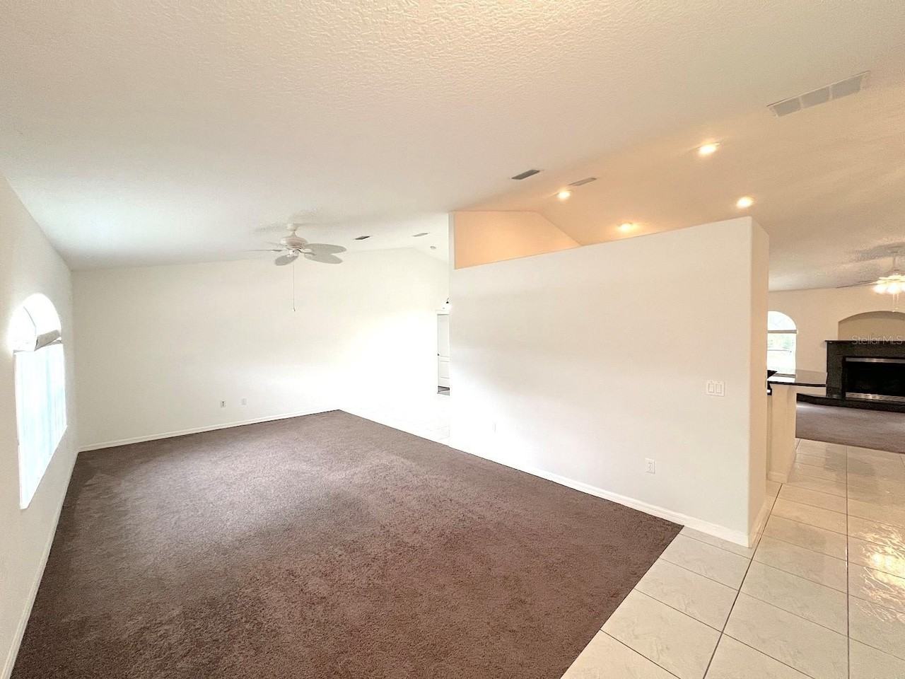 106 Point Of Woods Dr - Photo 6 of 40