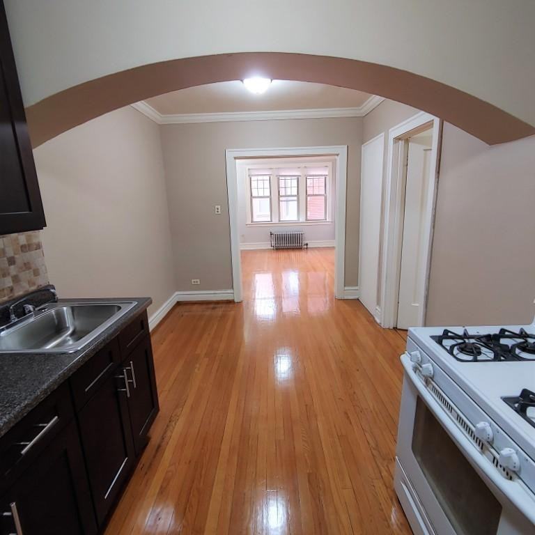 2141 S 61st Ct - Photo 2 of 10