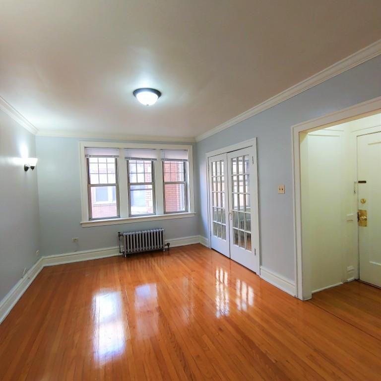 2141 S 61st Ct - Photo 4 of 10