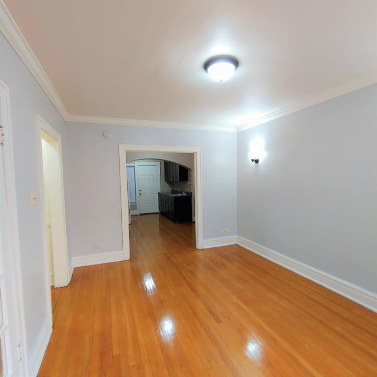 2141 S 61st Ct - Photo 7 of 10
