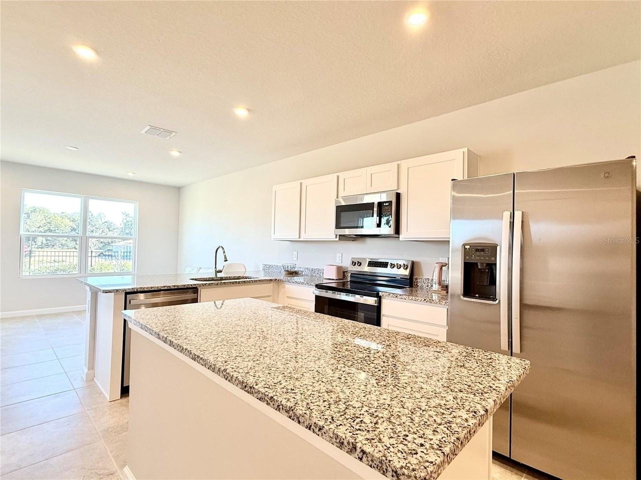 1188 Port Blue Way - Photo 6 of 32
