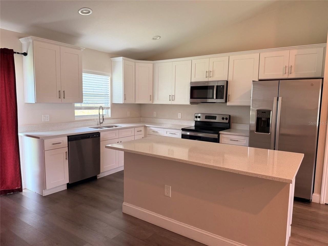 2292 Sw 168th Loop - Photo 2 of 15