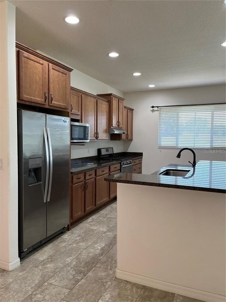 9481 Sw 94th Loop - Photo 4 of 21