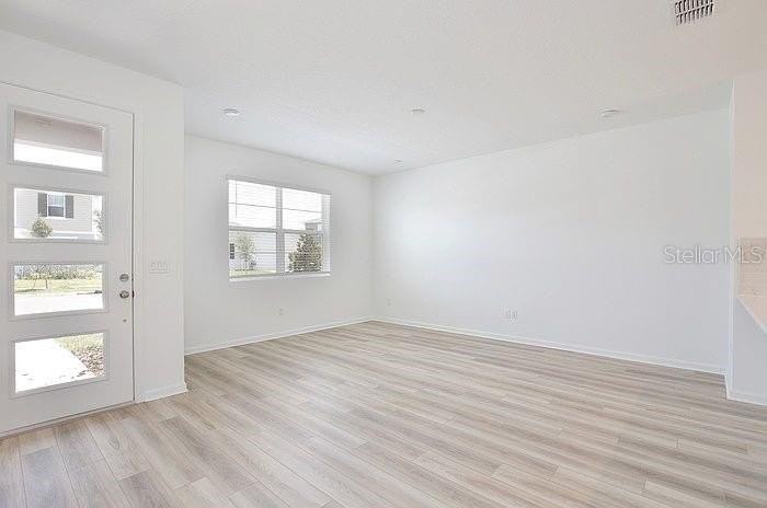11420 Sunsail Ave - Photo 4 of 22