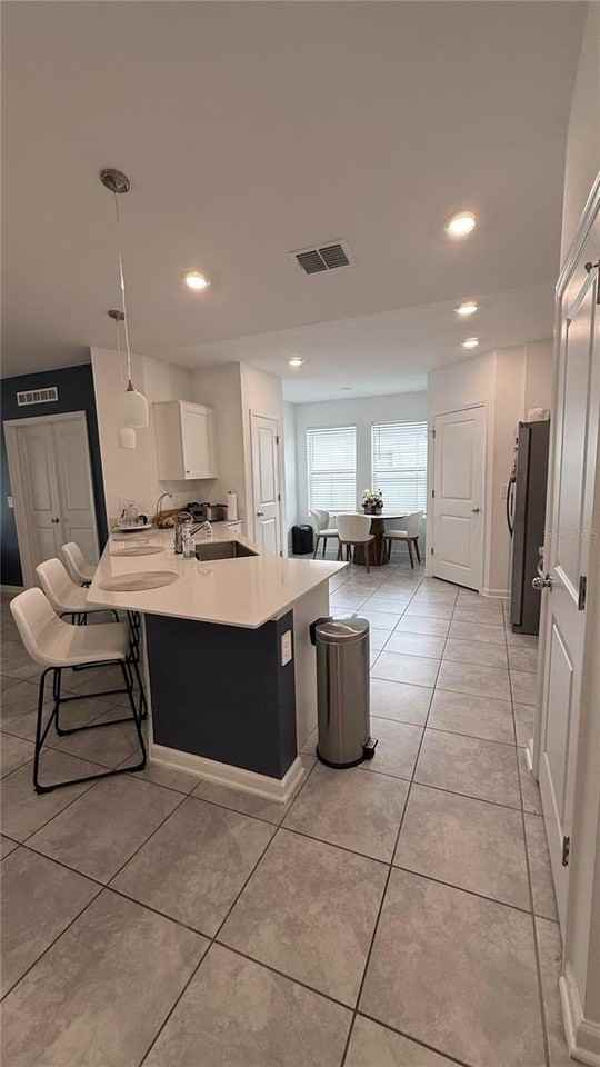 225 Lawson Ave - Photo 3 of 23