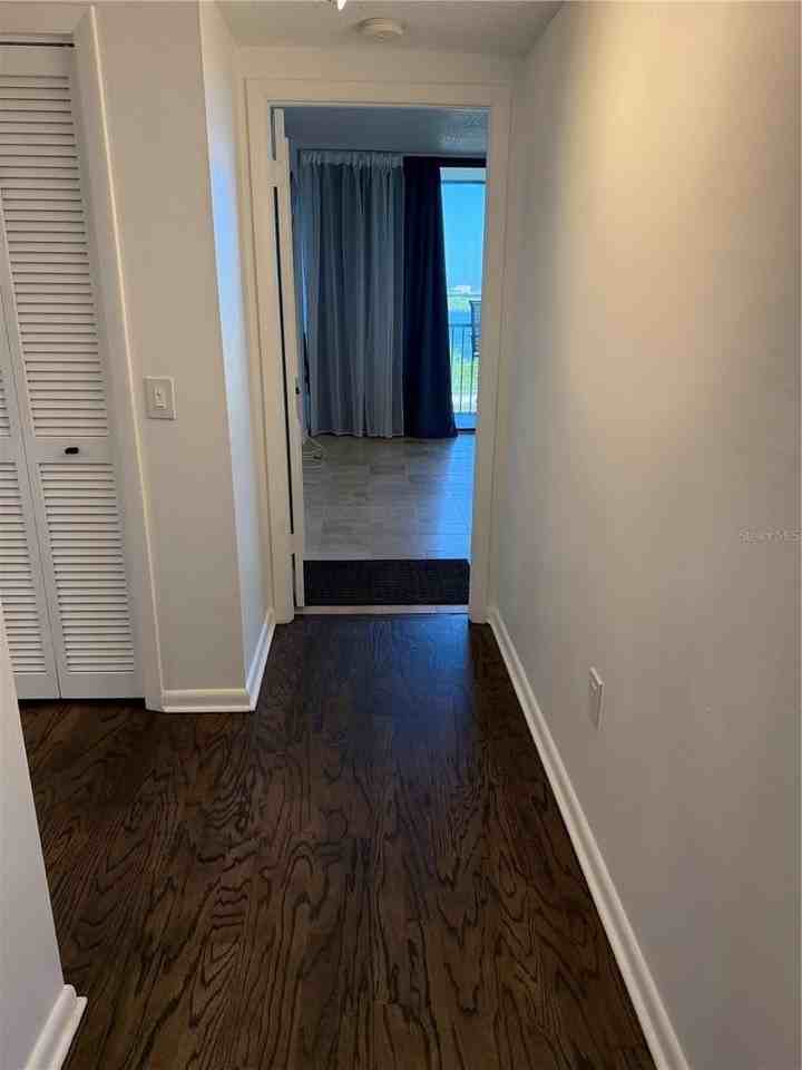 7100 Sunshine Skyway Ln S #604 - Photo 4 of 26