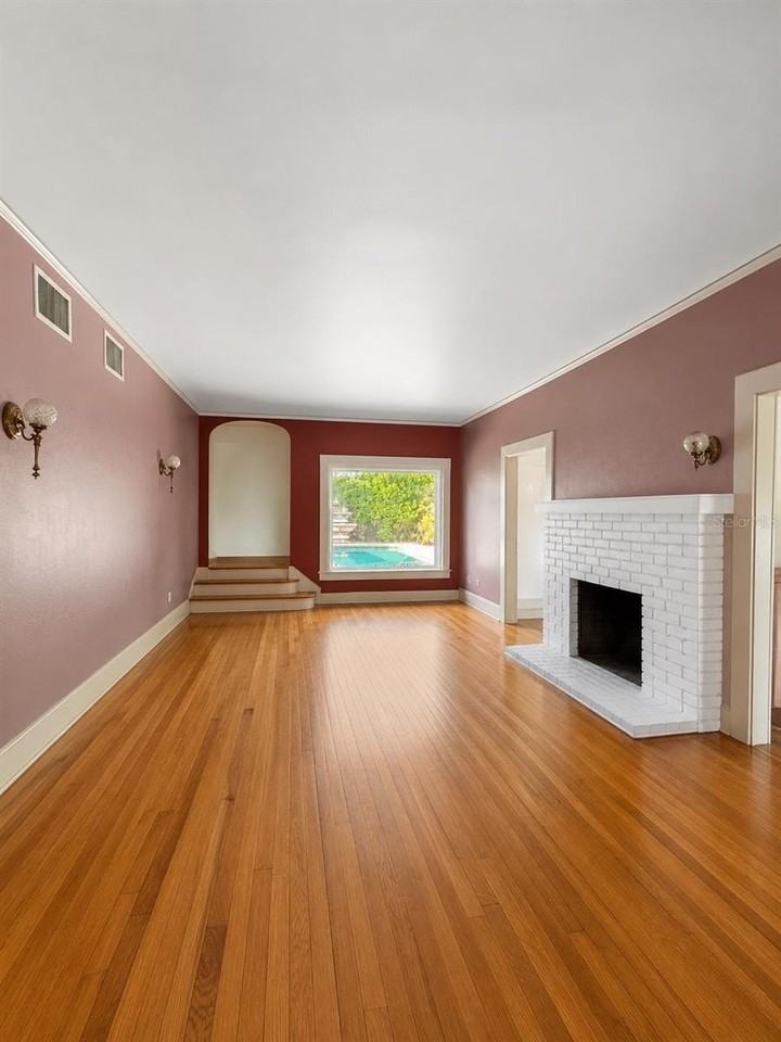 4535 9th Ave N - Photo 5 of 16