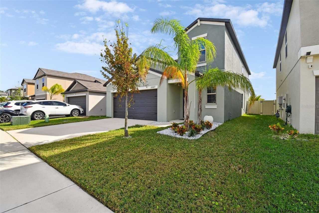 5507 Rainwood Meadows Dr - Photo 4 of 50