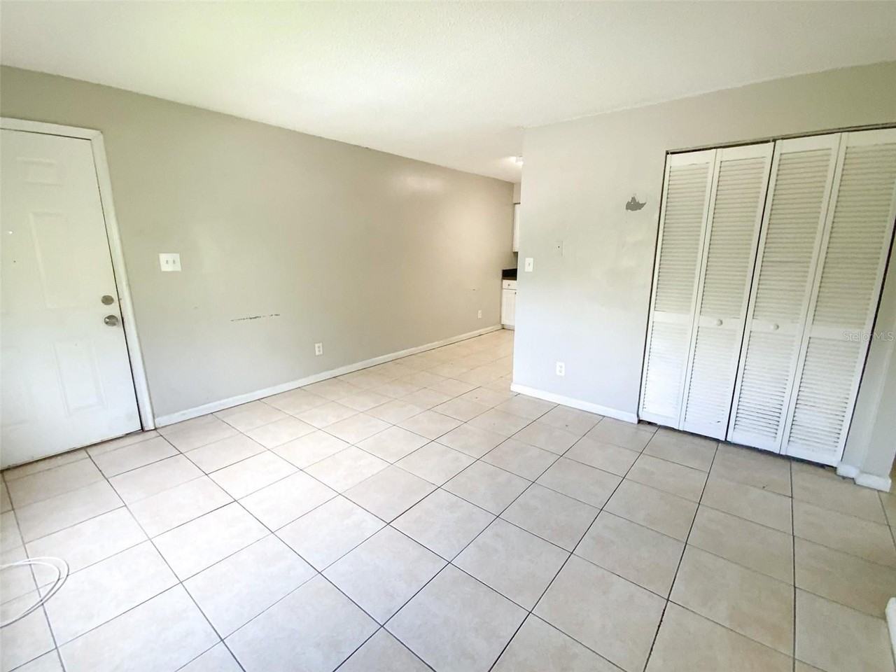 2205 Irene St #4 - Photo 4 of 13