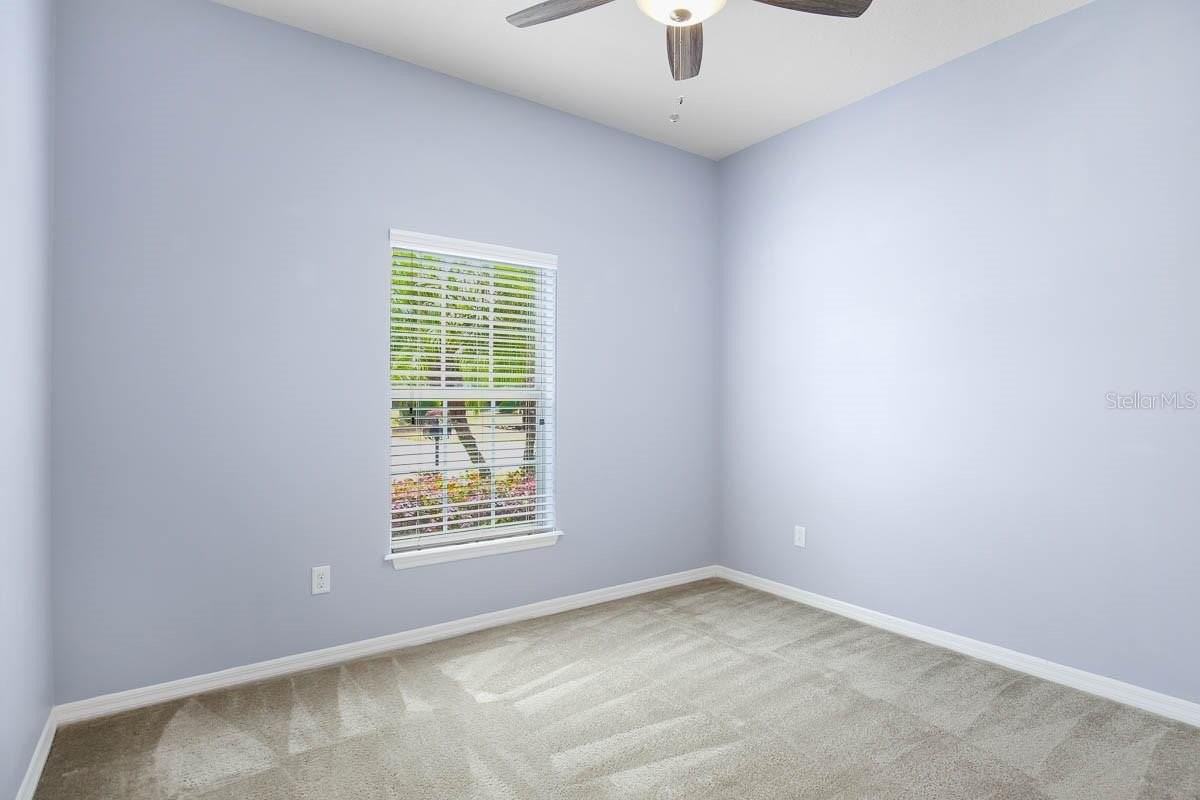 8614 Turnstone Shore Ln - Photo 4 of 32
