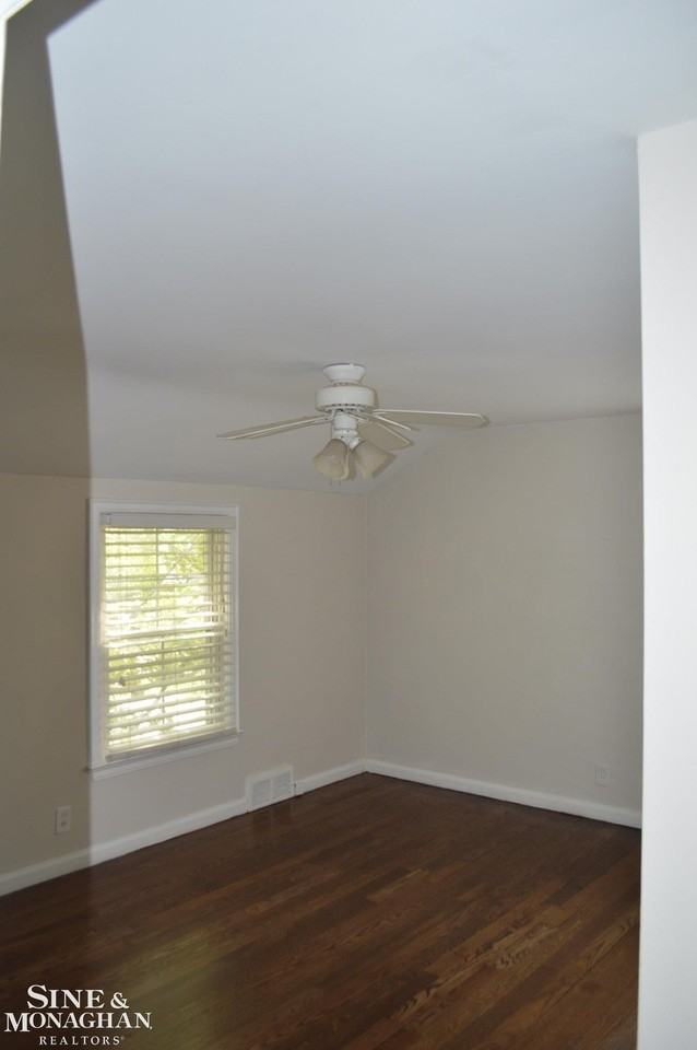 1932 Allard Ave - Photo 7 of 43