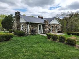 649 Lakes Rd - Photo 1 of 1