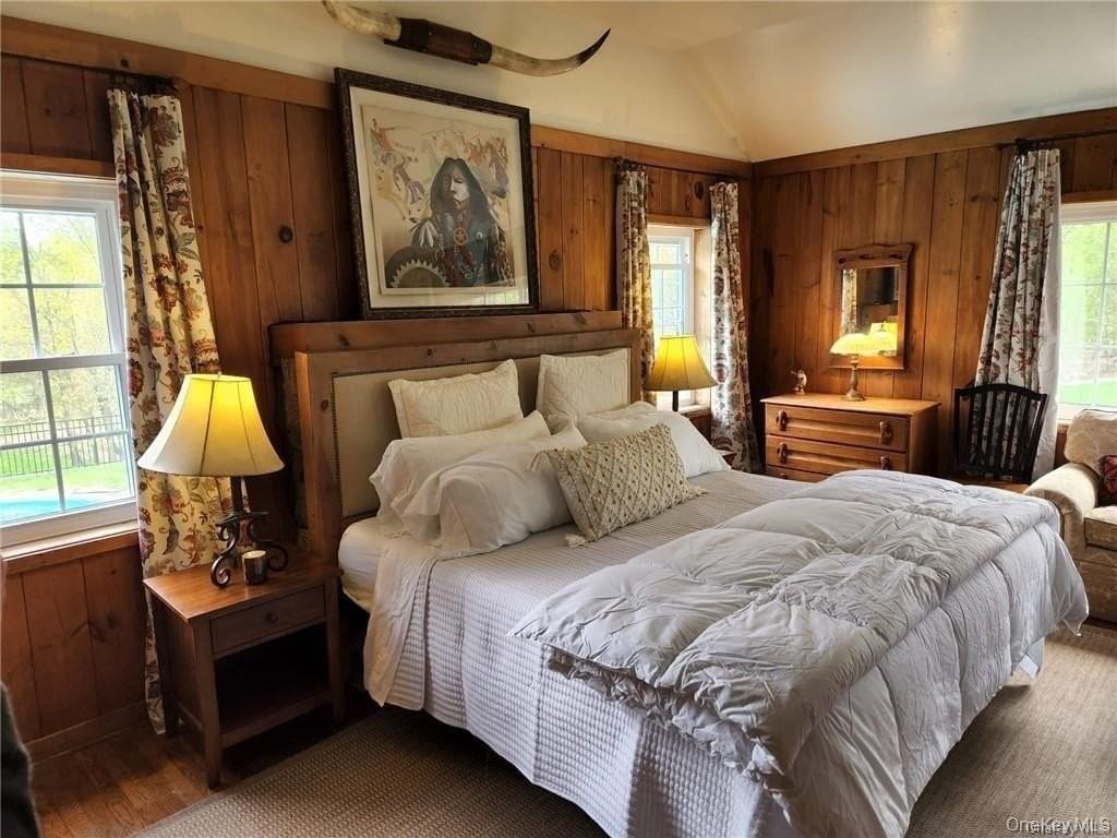 649 Lakes Rd - Photo 4 of 7