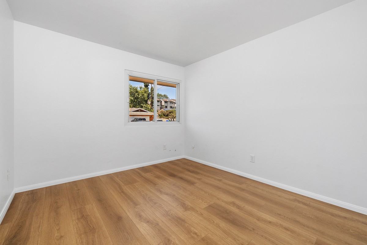 2345 Worden St #1 - Photo 6 of 29