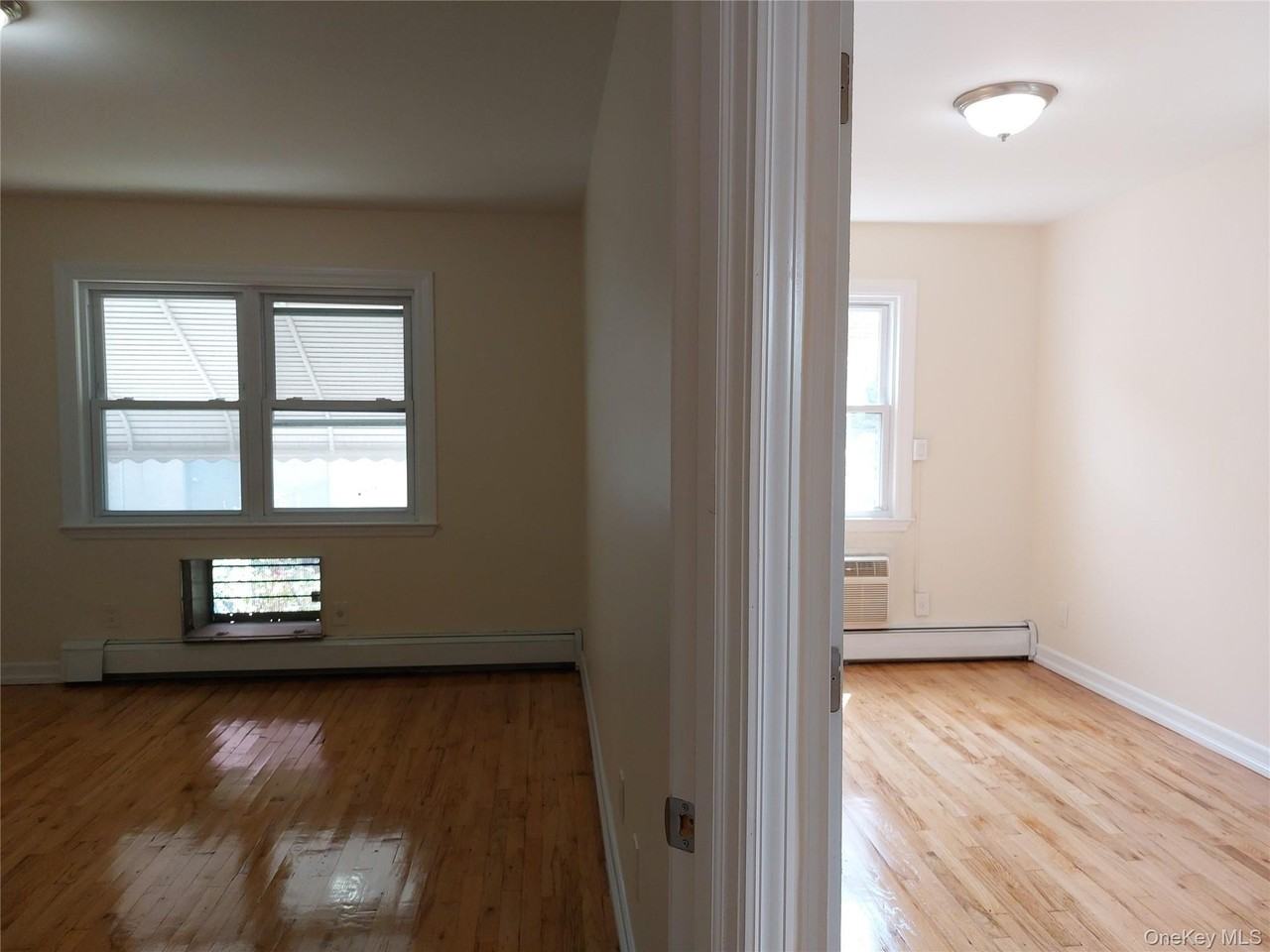 1123 130th St #2FL - Photo 5 of 5