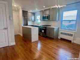 featured image of 254 E Beech St