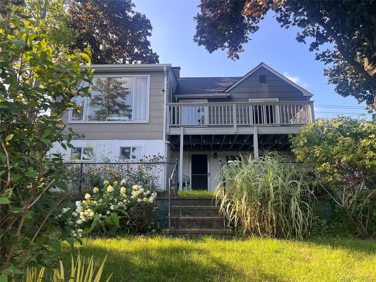 1375 W Main St - Photo 5 of 32