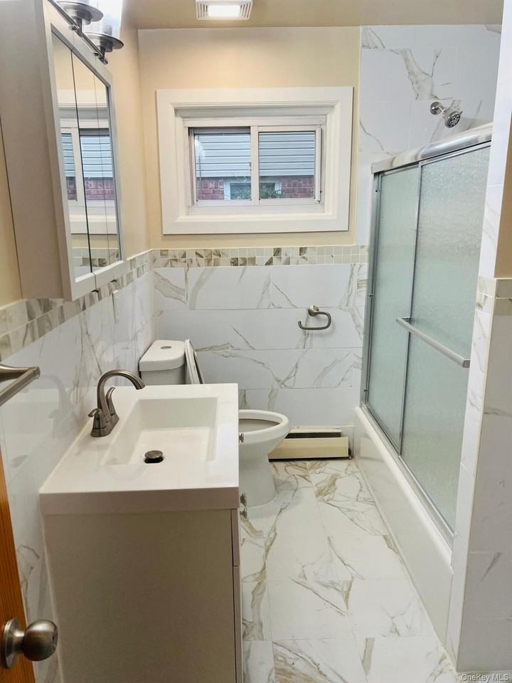83 Gibson Blvd - Photo 6 of 20