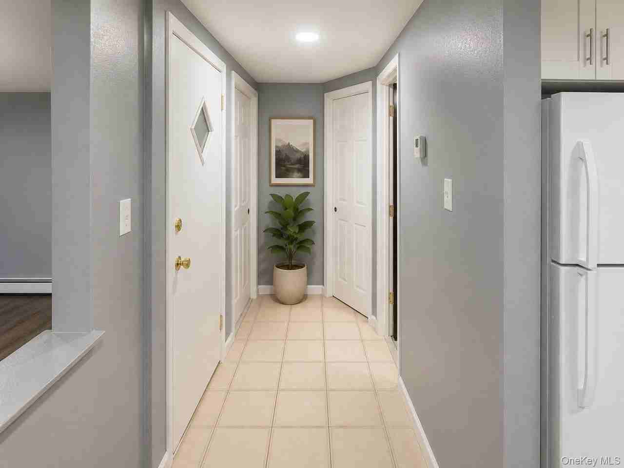 1371 Rosser Ave - Photo 4 of 9