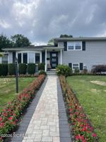 featured image of 35 Fairway Ave