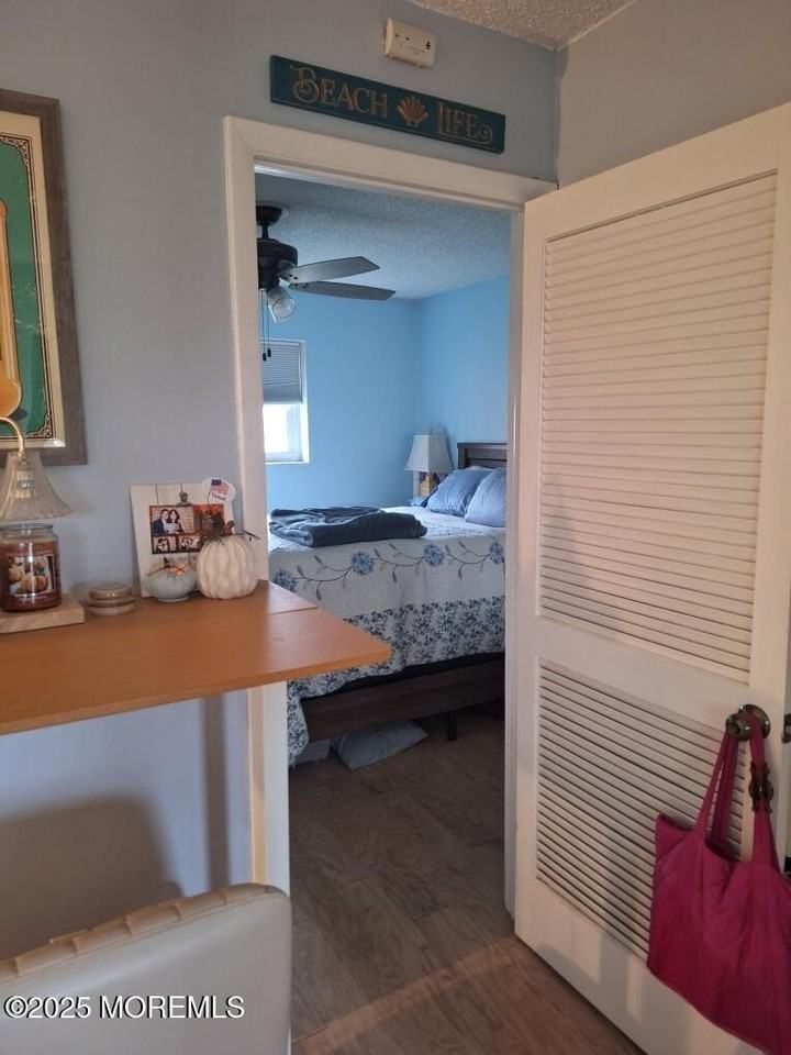 548 Ocean Blvd #17 - Photo 5 of 14
