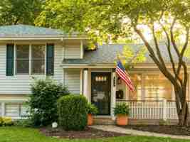 featured image of 556 Jefferson St