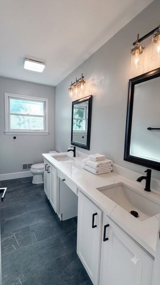 556 Jefferson St - Photo 7 of 10
