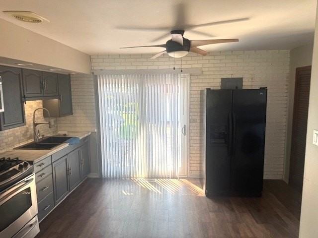 17122 Roy St - Photo 5 of 10