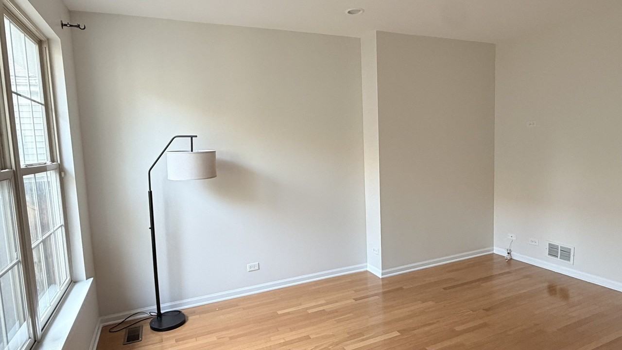 2564 Waterbury Ln #2564 - Photo 6 of 15