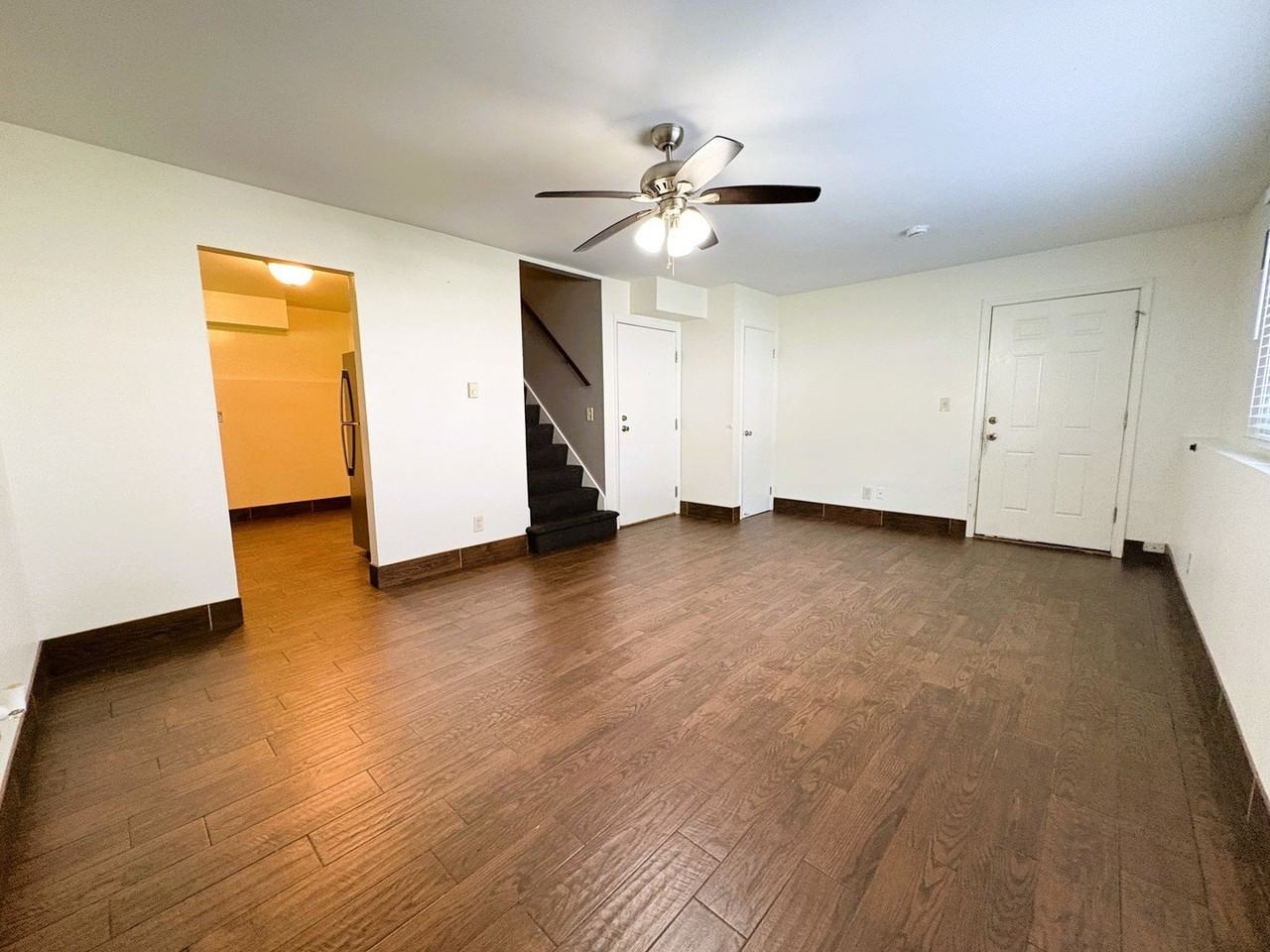 1034 Fenton St #1 - Photo 4 of 17