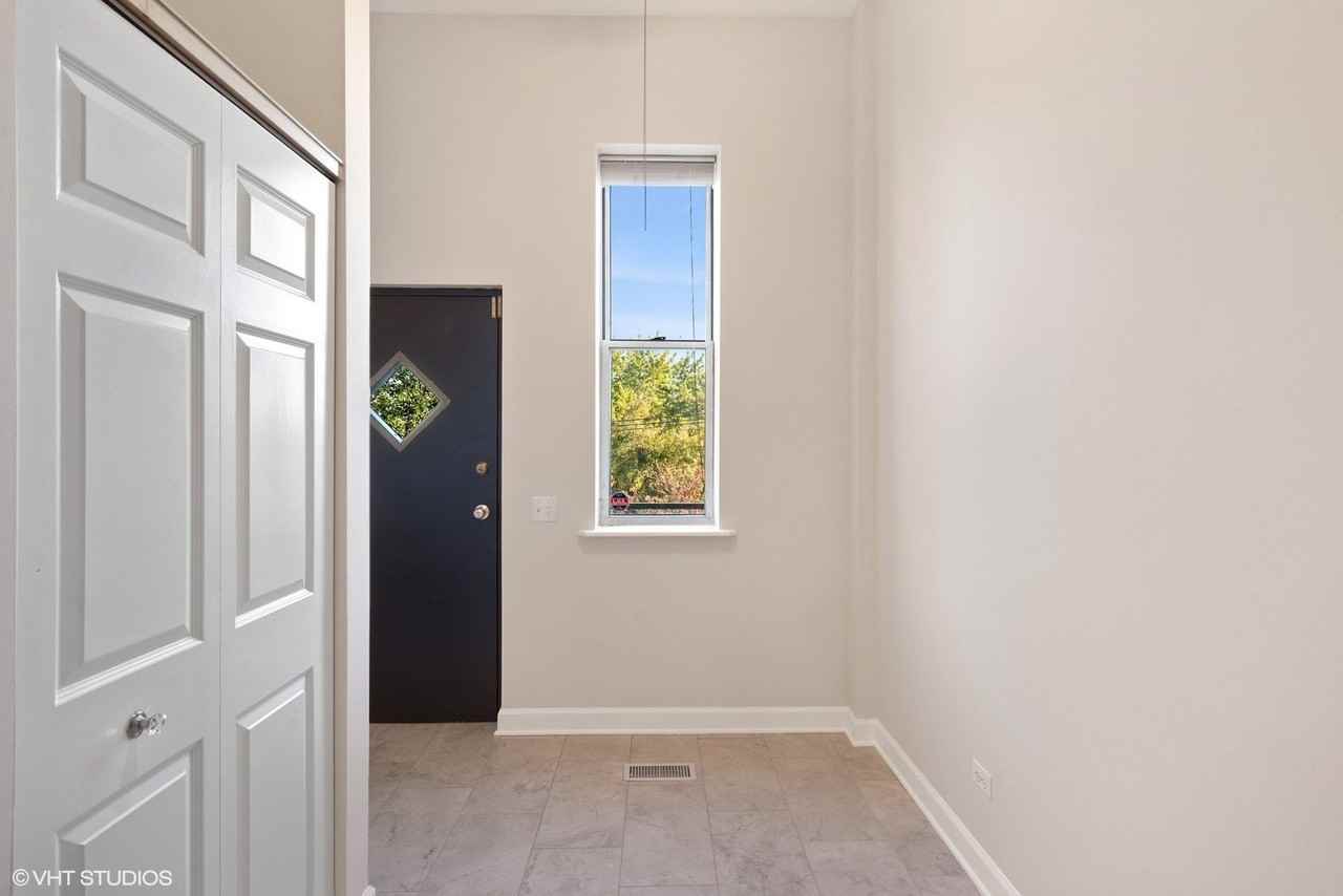 1875 N Milwaukee Ave #2 - Photo 5 of 15