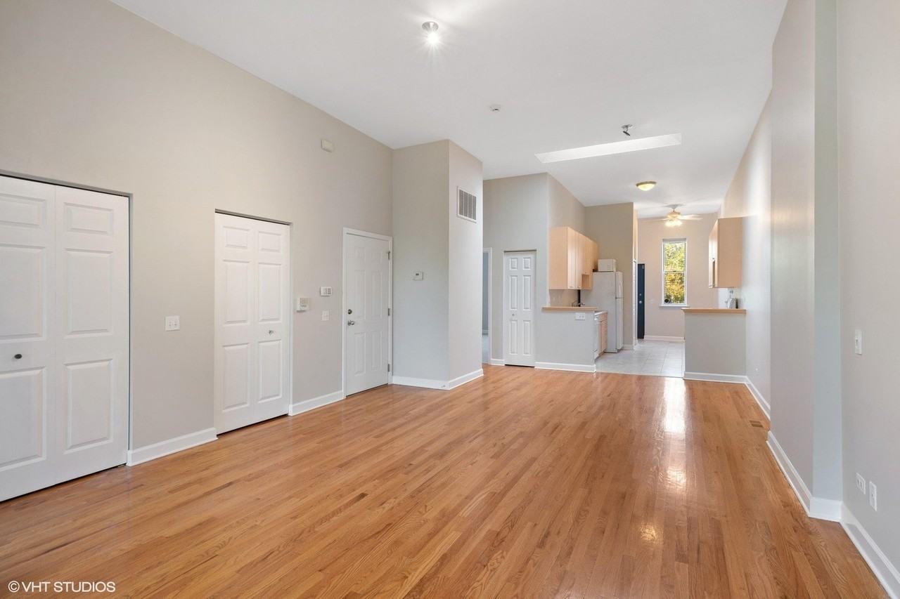 1875 N Milwaukee Ave #2 - Photo 7 of 15