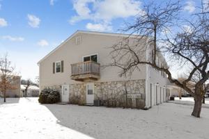 featured image of 231 Nantucket Hbr #231