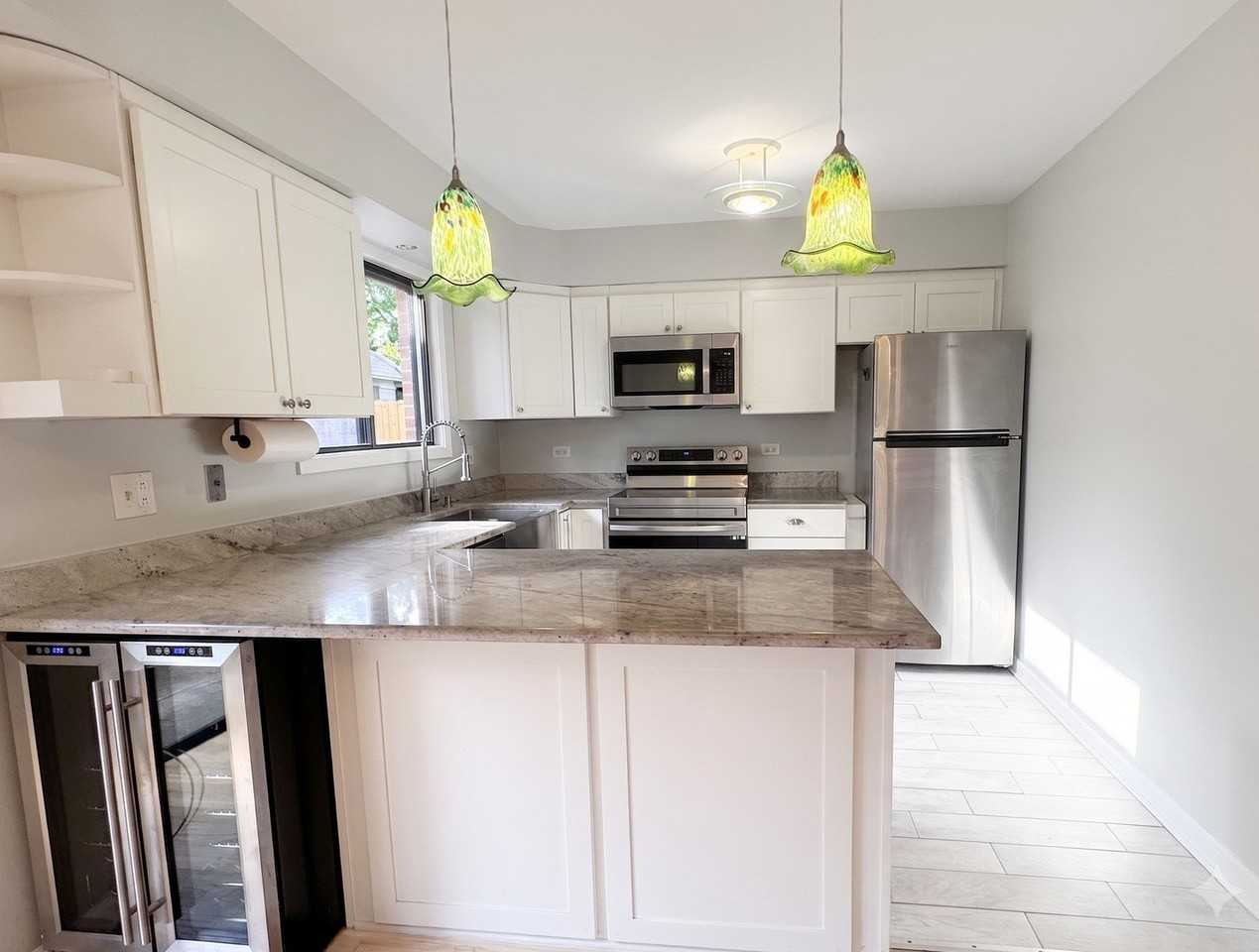 1750 Henley St #25 - Photo 5 of 16