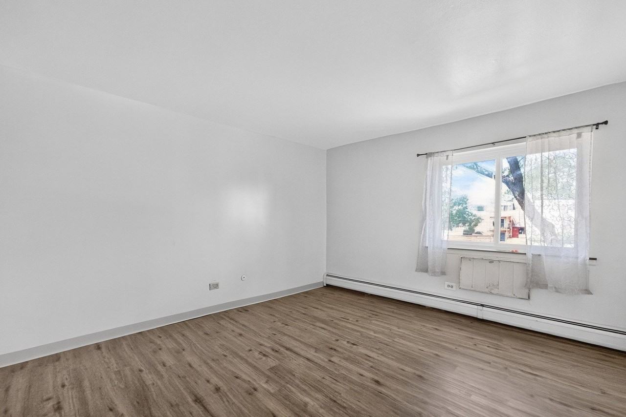 824 W College Blvd #201 - Photo 7 of 12