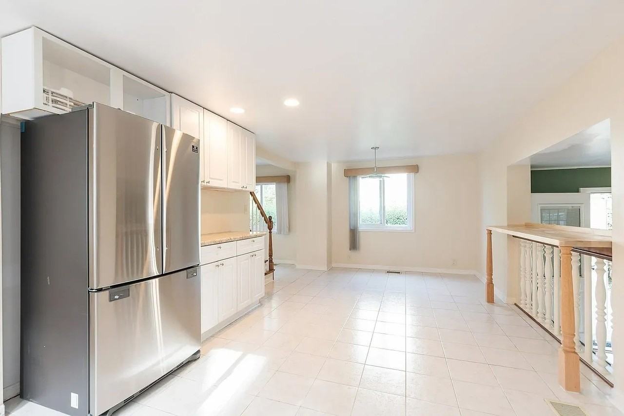 919 Greenwood Ave - Photo 5 of 15