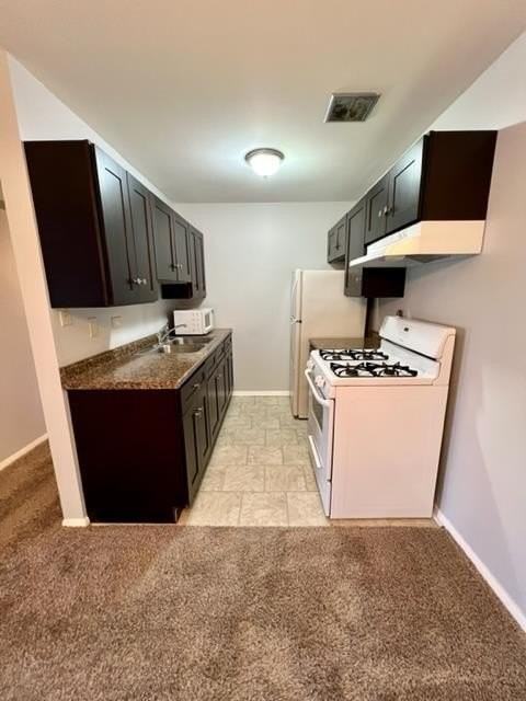 848 Jonathon Ct #204 - Photo 2 of 9