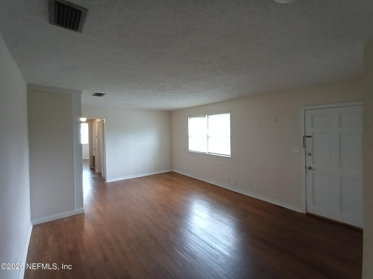 4919 Avent Dr - Photo 3 of 12