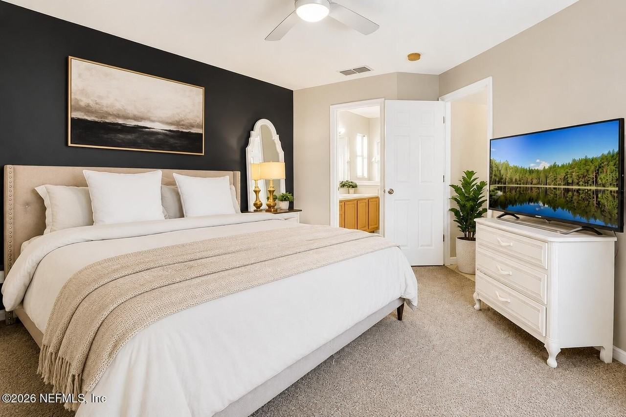 232 Judith Way - Photo 4 of 14