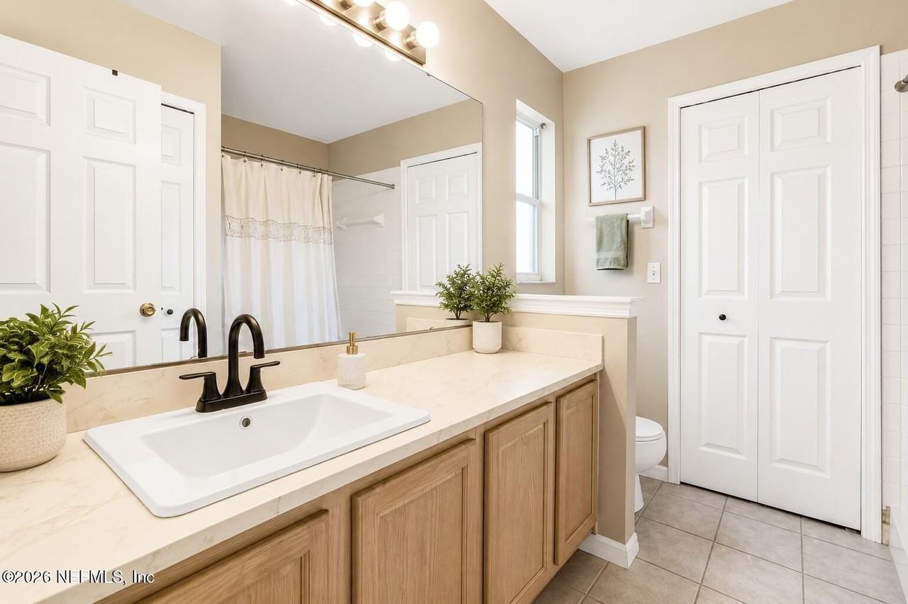 232 Judith Way - Photo 5 of 14