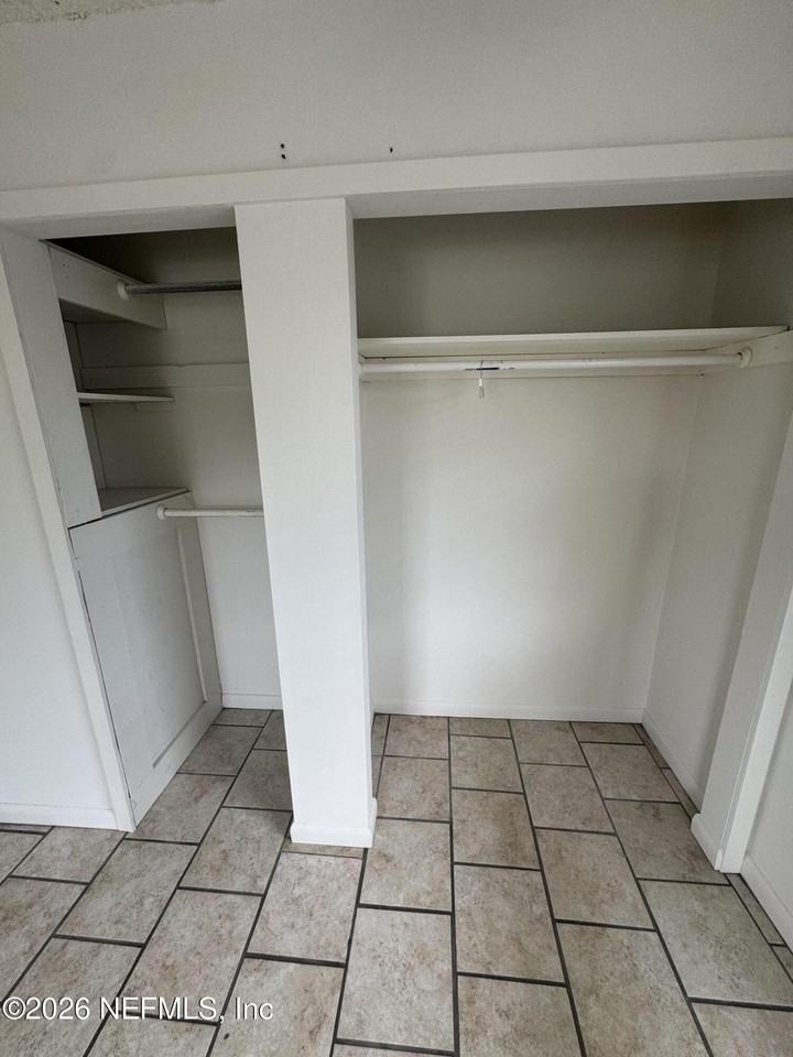 211 8th St N #1 - Photo 5 of 10