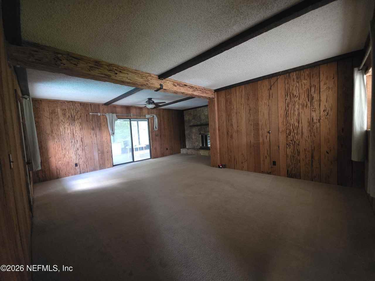 627 Grove Park Blvd - Photo 6 of 15