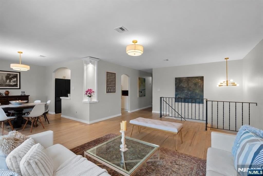 809 2nd St #2 - Photo 3 of 15