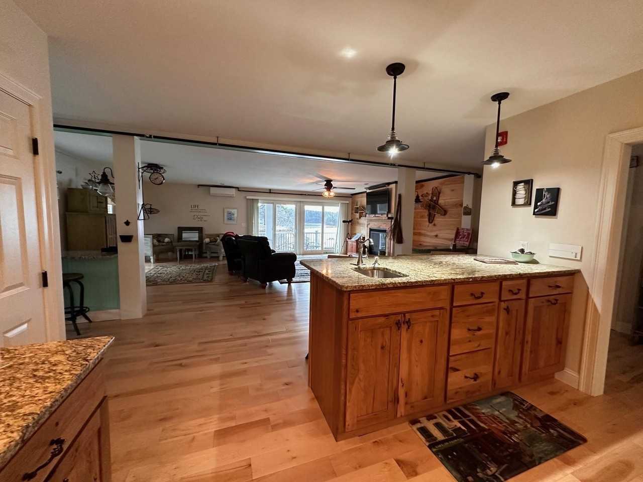 1374 Village Rd #4 - Photo 7 of 25