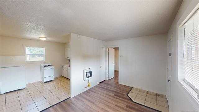 205 W Birch Pl #4 - Photo 4 of 10