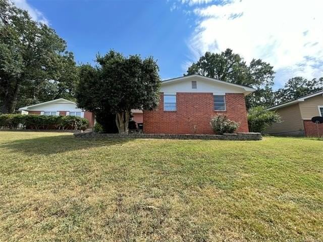 278 Hickory Dr - Photo 2 of 31