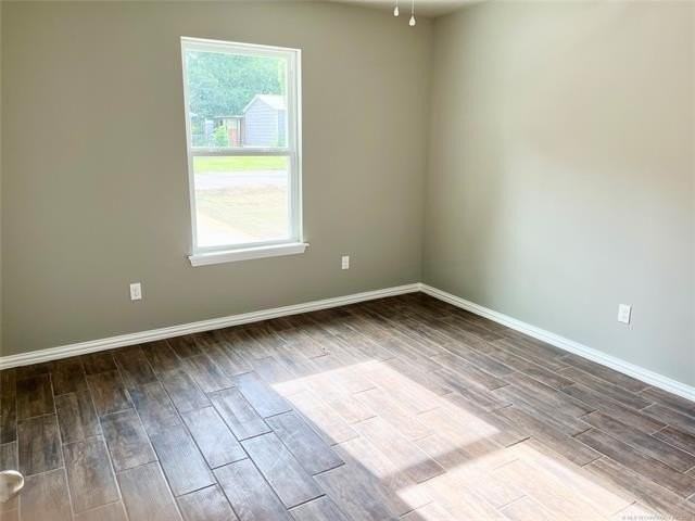 504 S 14th Ave - Photo 7 of 13