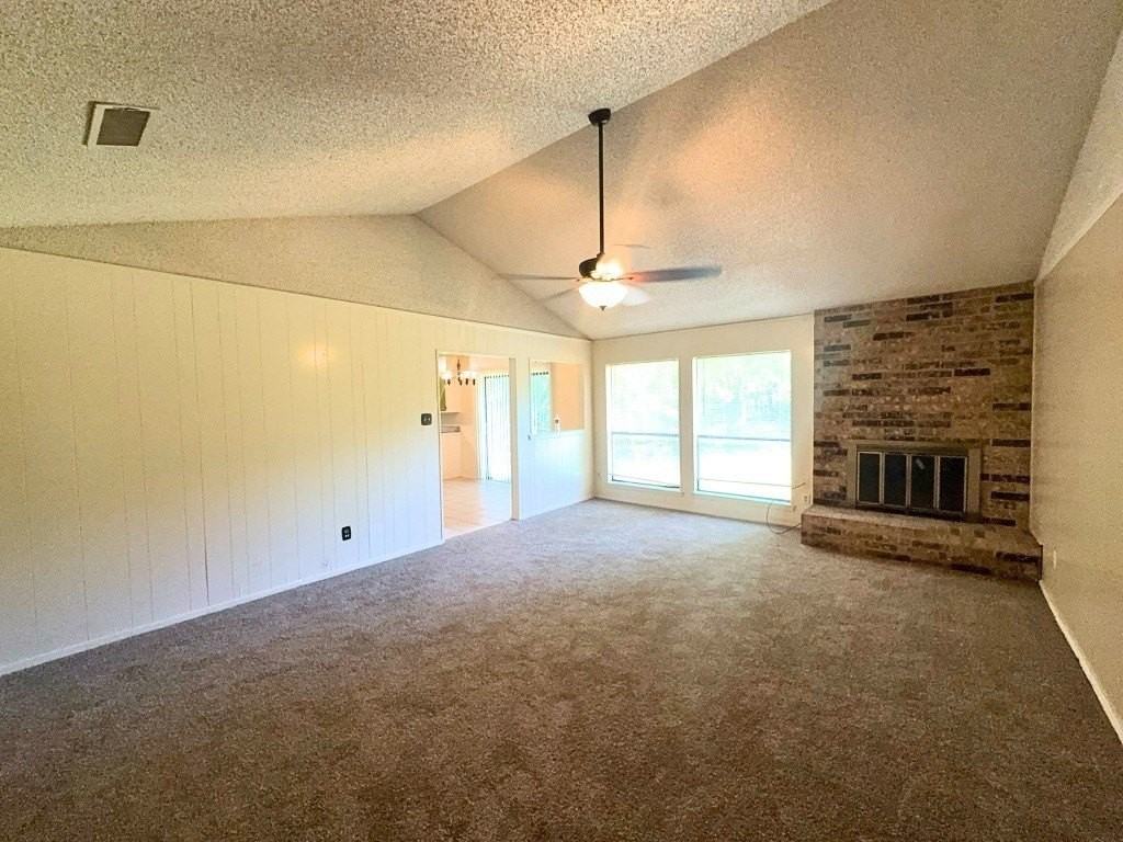 1613 Edge Hill Rd - Photo 2 of 21